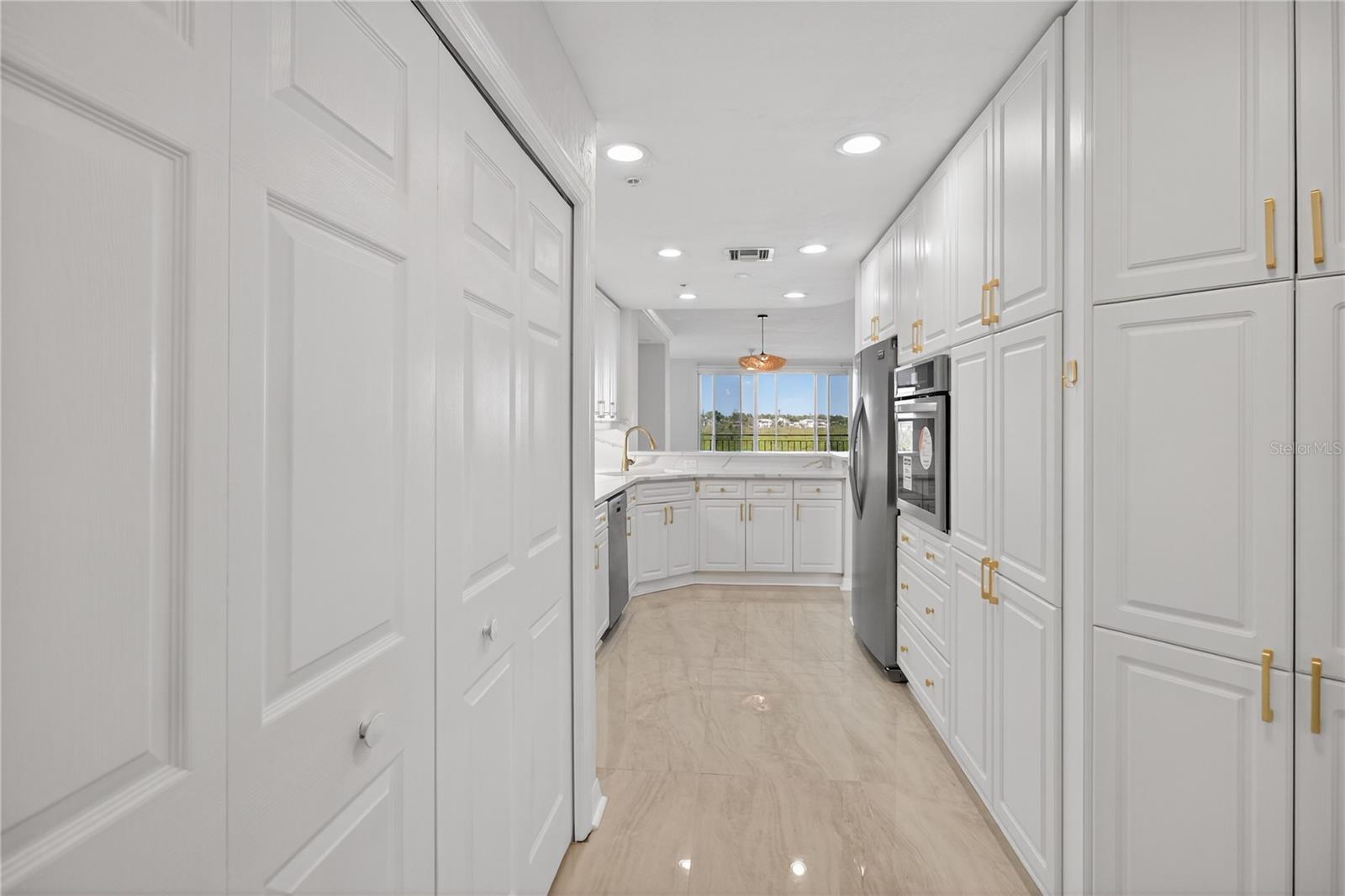 EAGLES POINT AT THE LANDINGS 2 - Residential