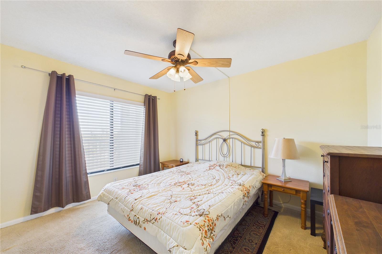 SAND PEBBLE POINTE CONDO 03 - Residential