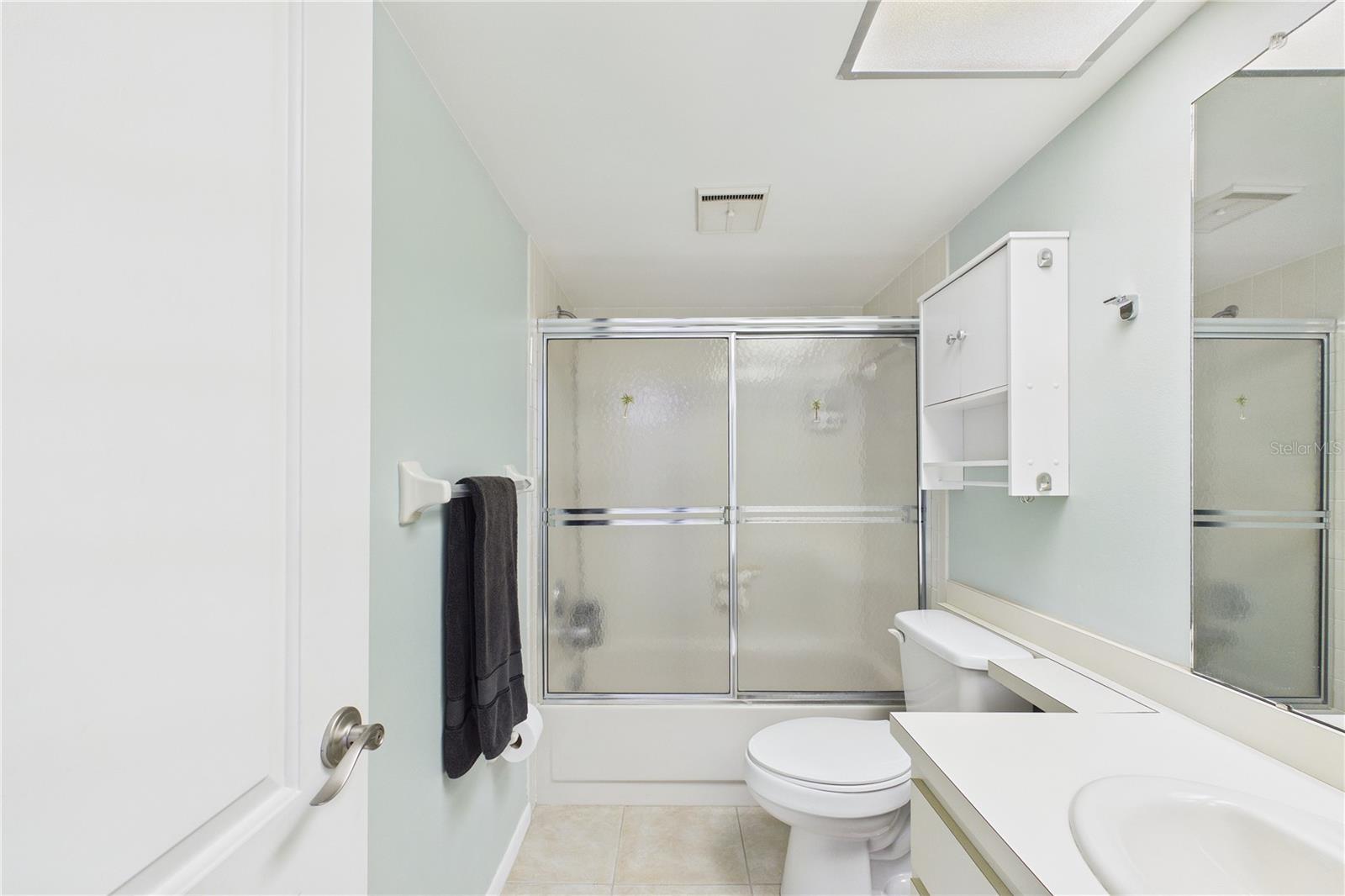 SAND PEBBLE POINTE CONDO 03 - Residential