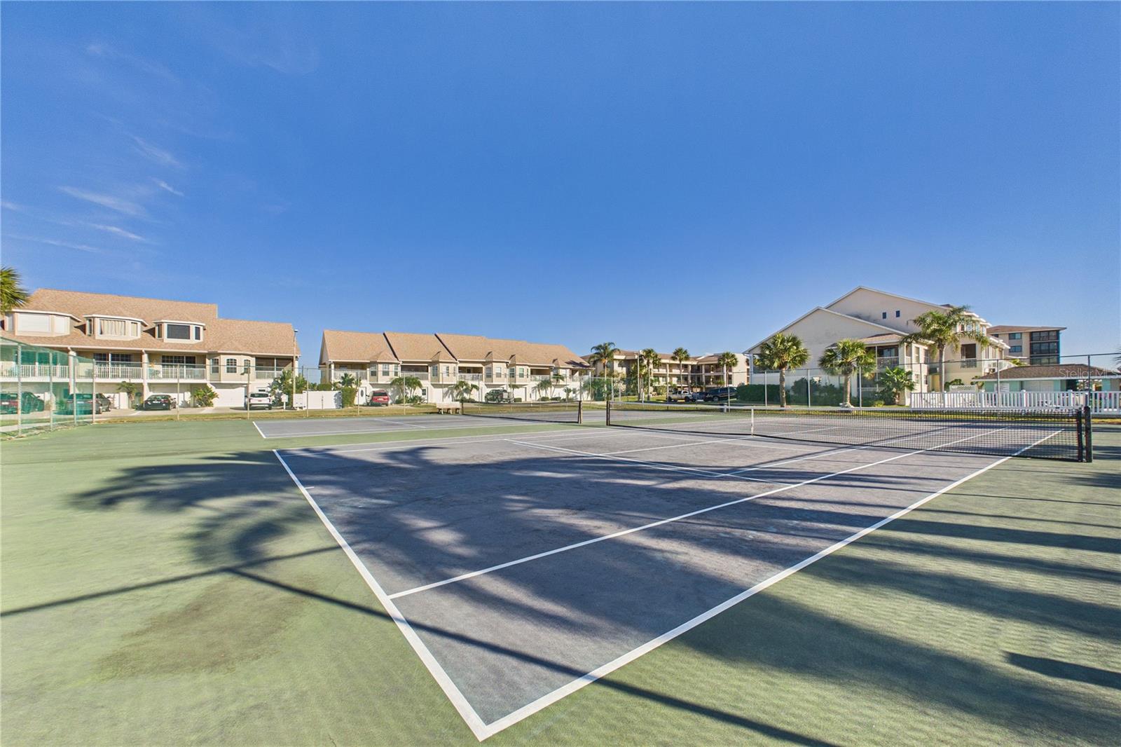 SAND PEBBLE POINTE CONDO 03 - Residential