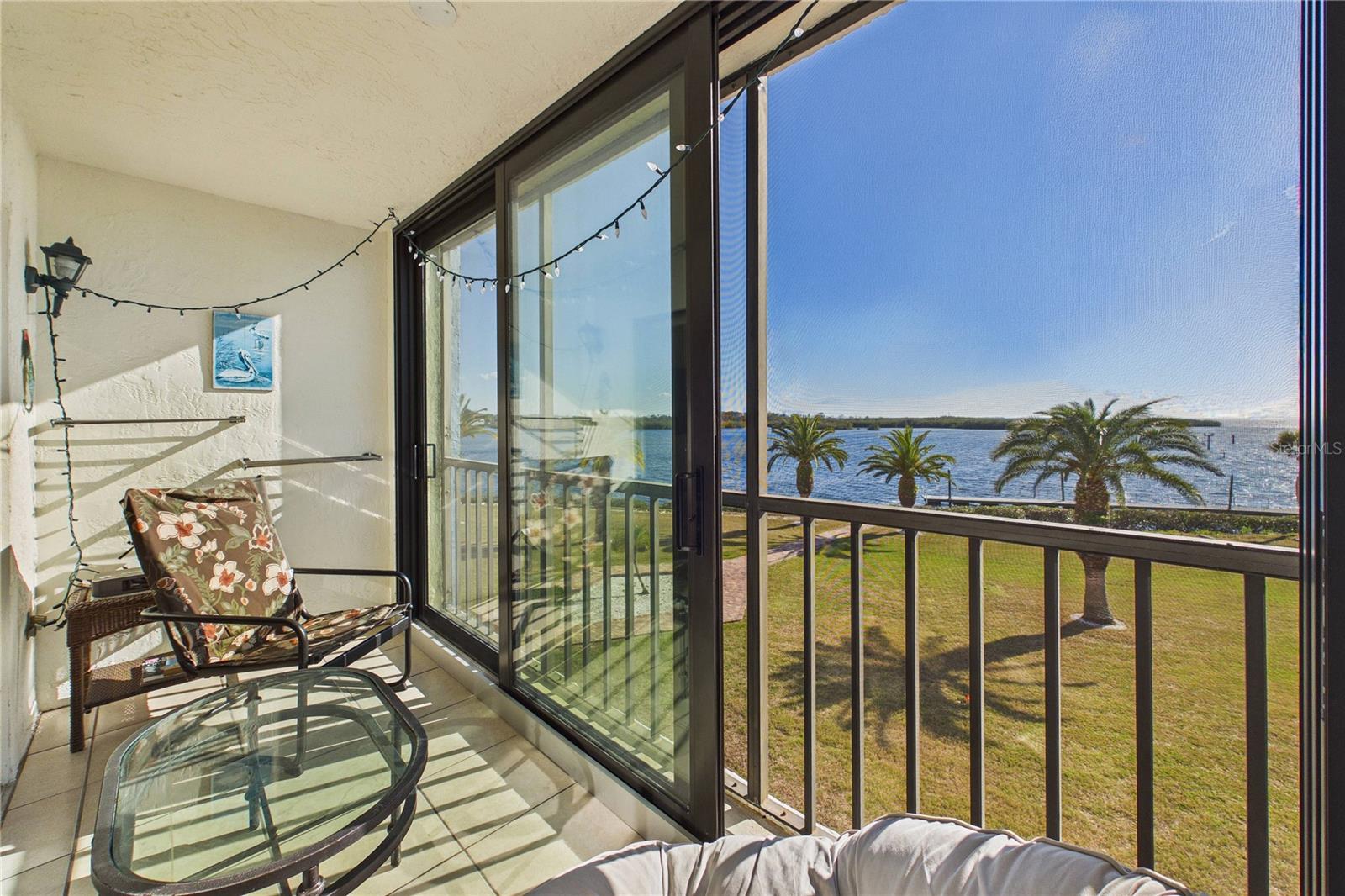 SAND PEBBLE POINTE CONDO 03 - Residential