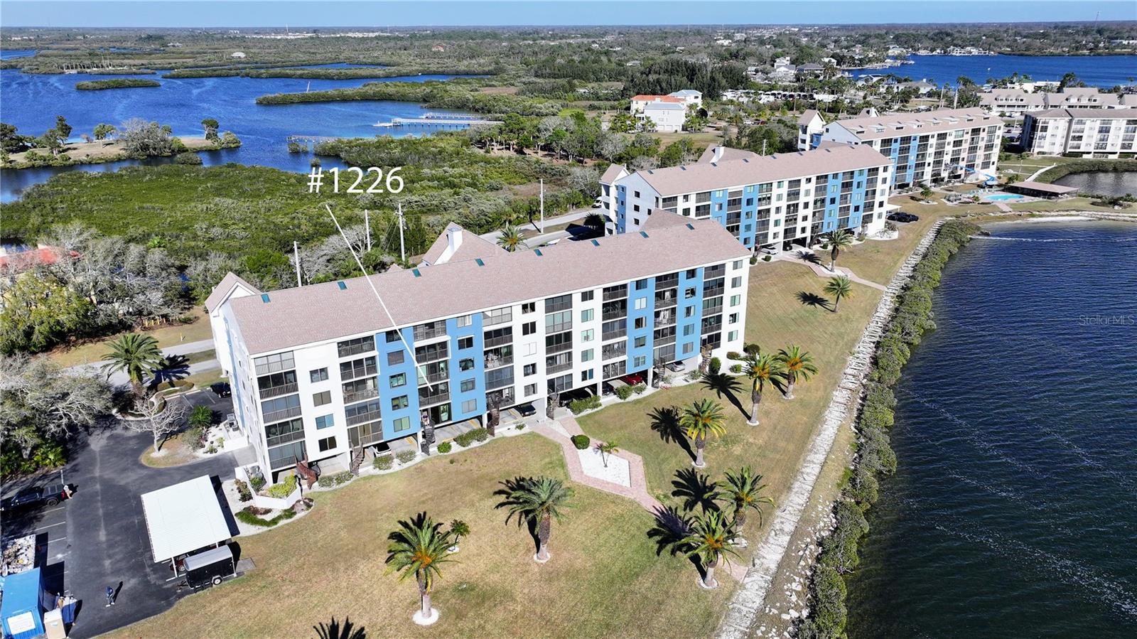 SAND PEBBLE POINTE CONDO 03 - Residential