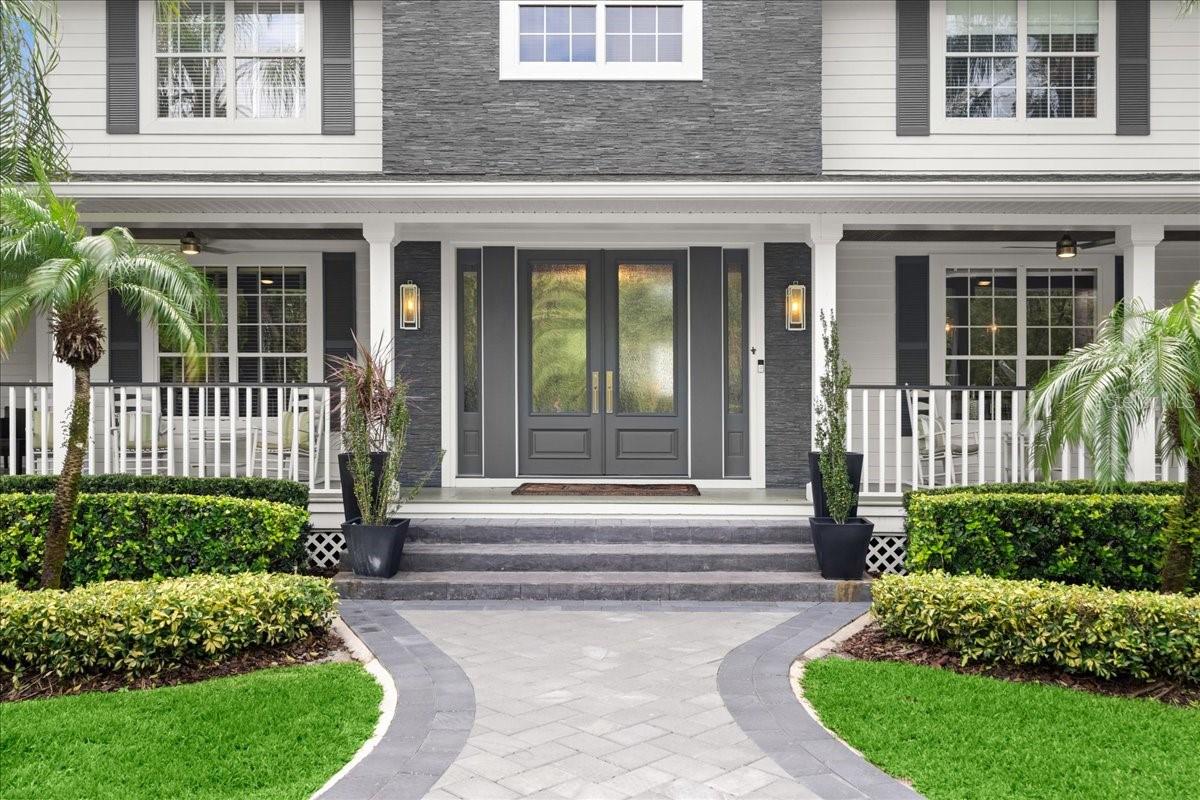 4 BROAD CREEK CIRCLE