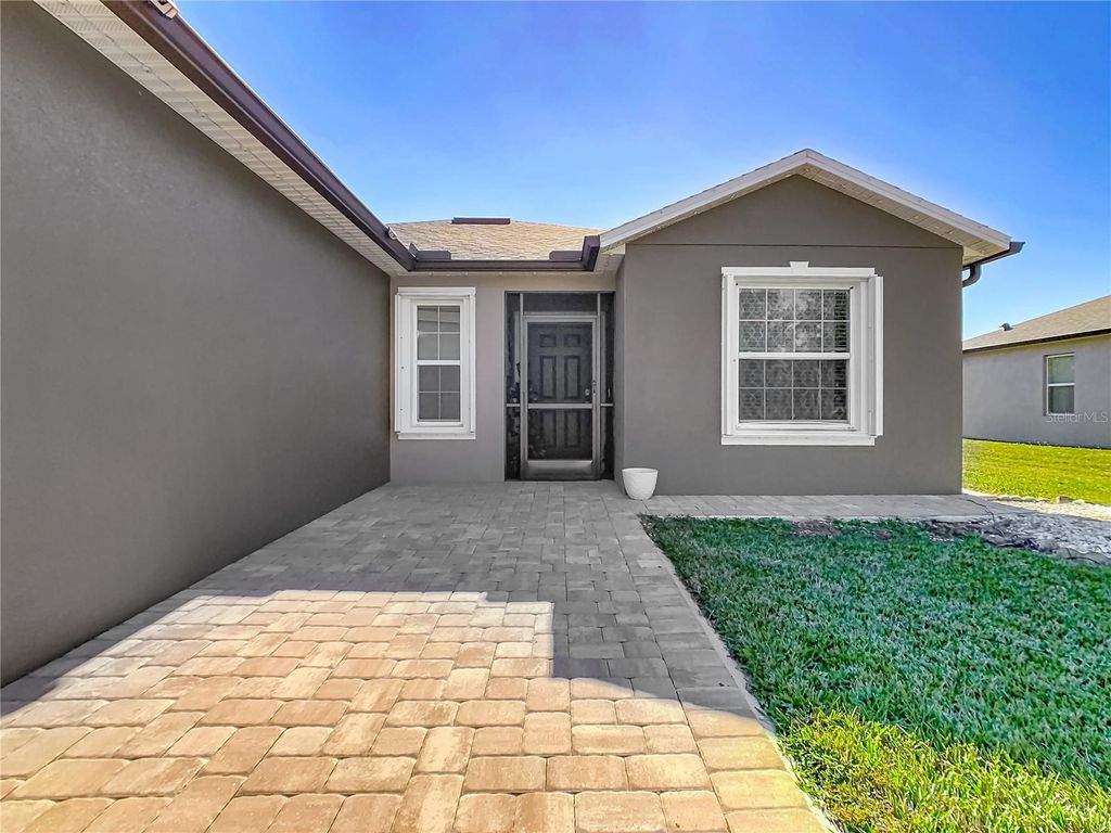 Photo of 3182 Queen Alexandria Drive, Kissimmee, FL 34744 (MLS # S5140983)