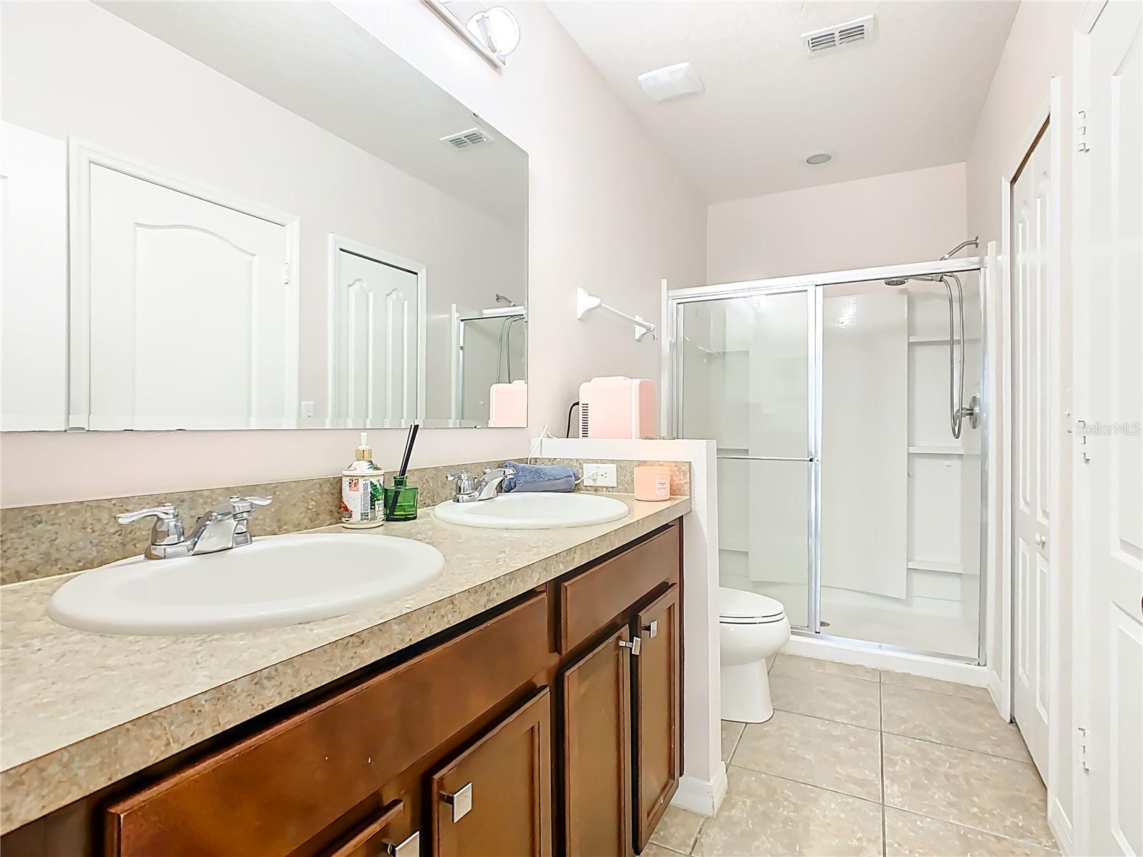 RAINTREE AT SPRINGLAKE VILLAGE PH 2 - Residential