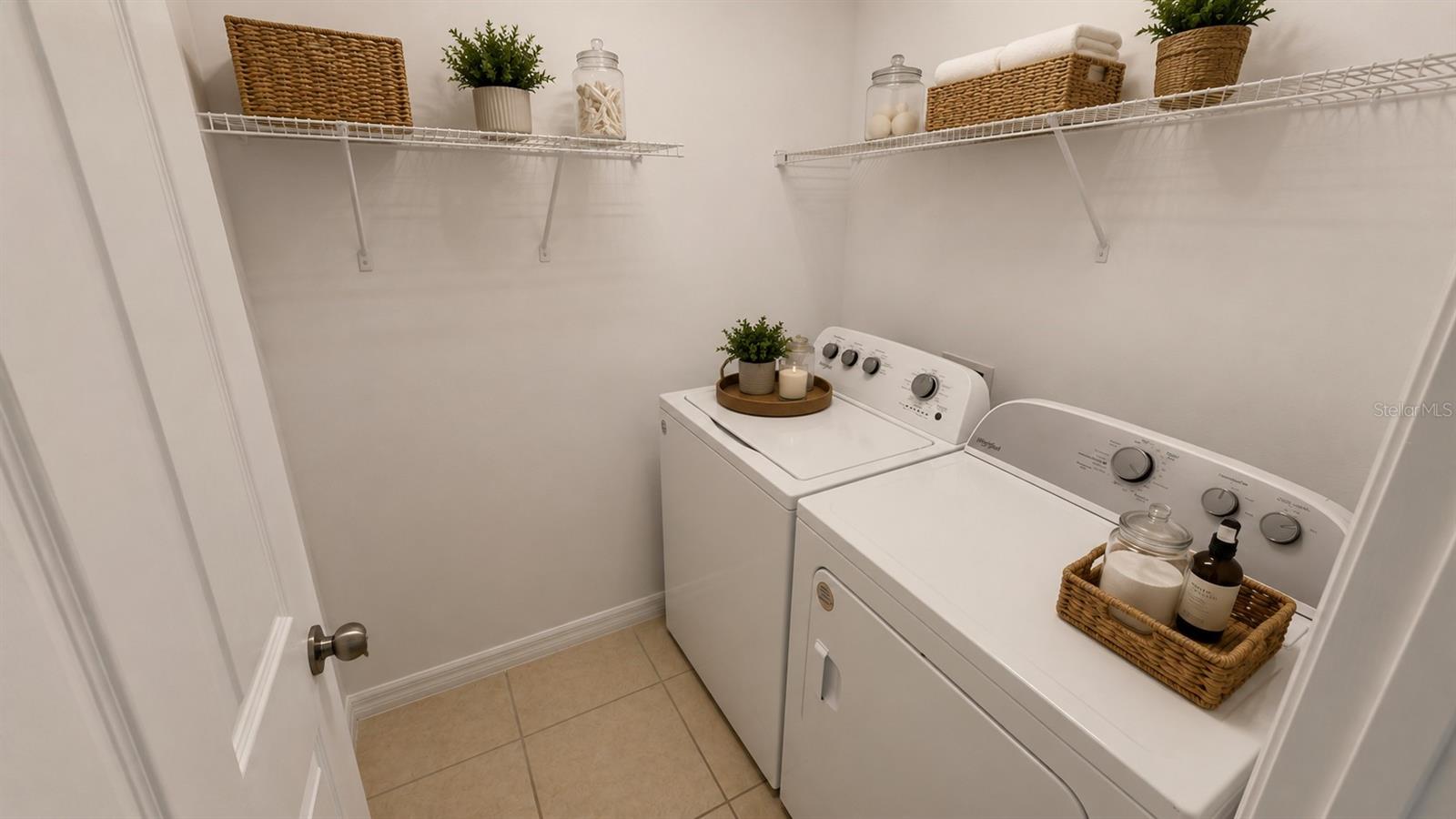 TAPESTRY PH 4 - Residential