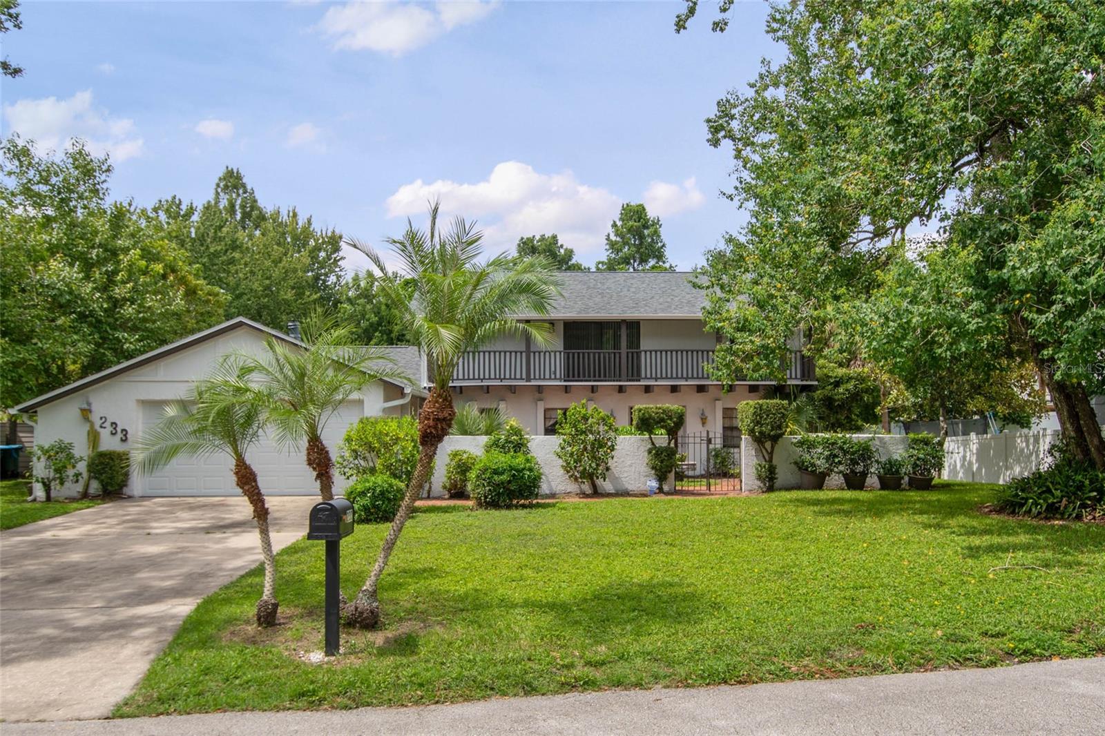 233 HAMPDEN PLACE