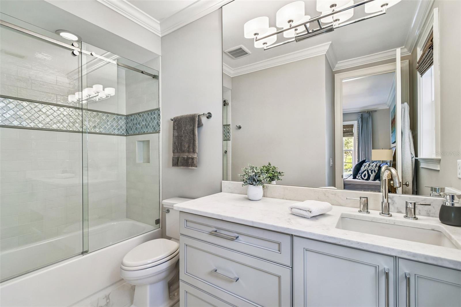 BOULEVARD HEIGHTS - Residential