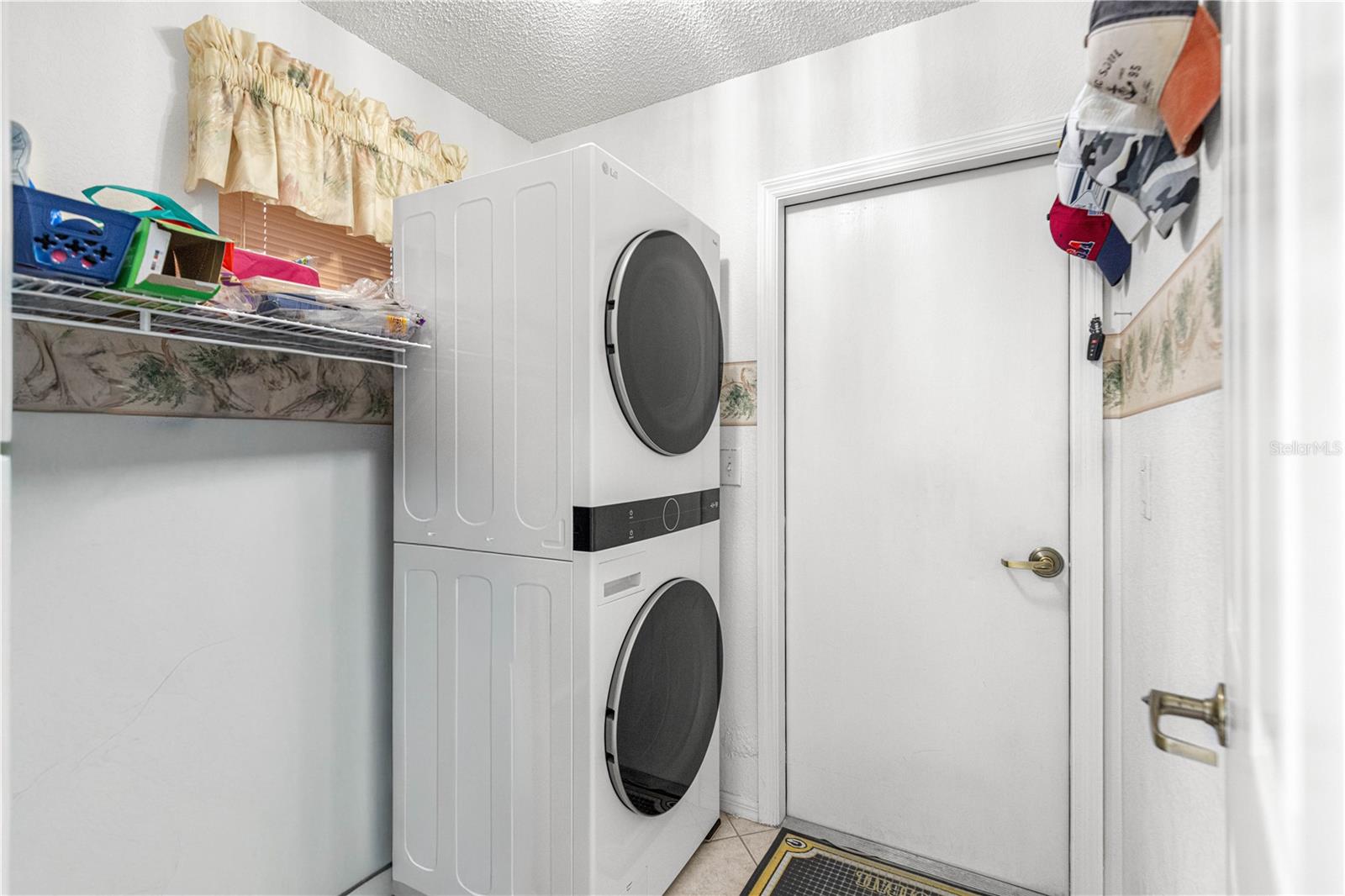 OAK RUN NEIGHBORHOOD 10 - Residential