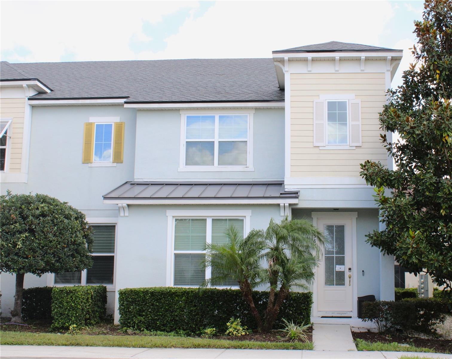 1586 CAREY PALM CIRCLE