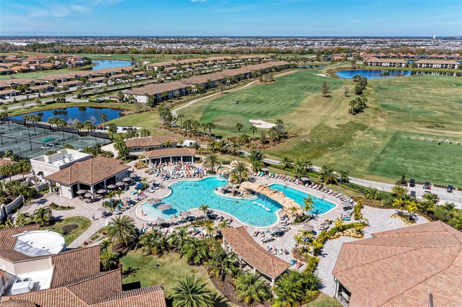VERANDA I AT LAKEWOOD NATIONAL PH 2 - Residential Lease