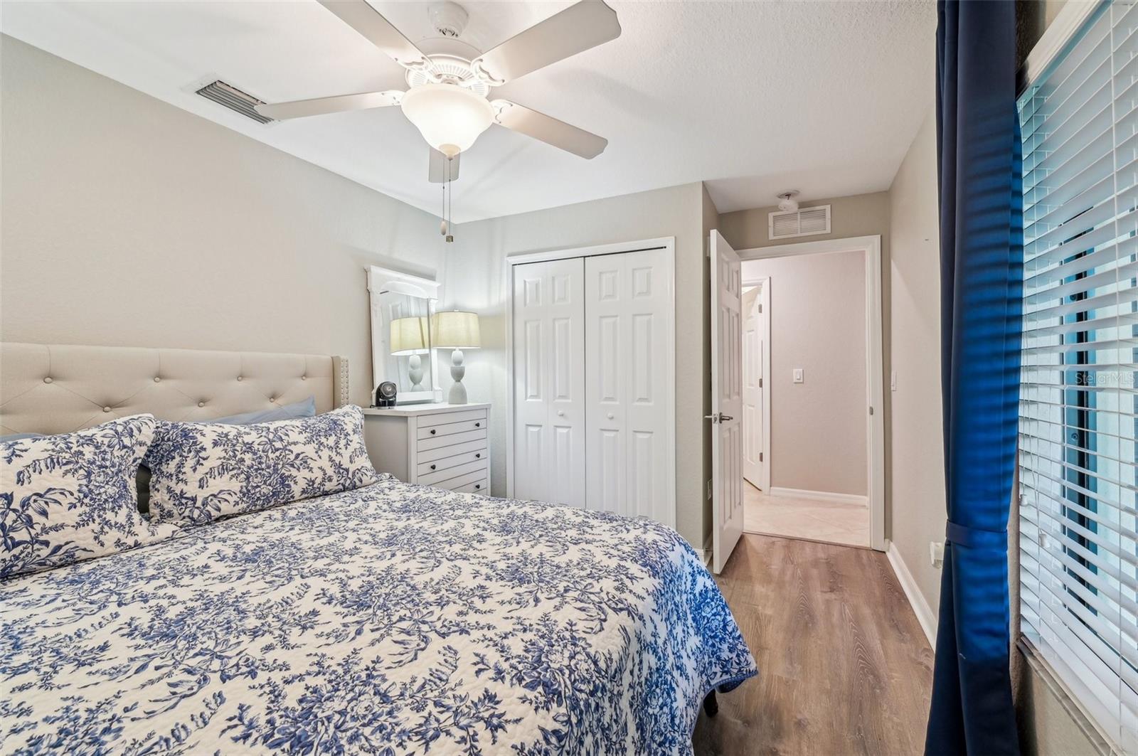 VERANDA I AT LAKEWOOD NATIONAL PH 2 - Residential Lease