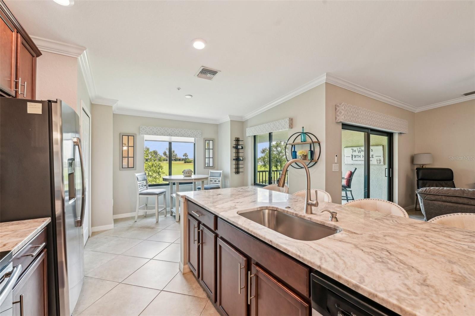 VERANDA I AT LAKEWOOD NATIONAL PH 2 - Residential Lease