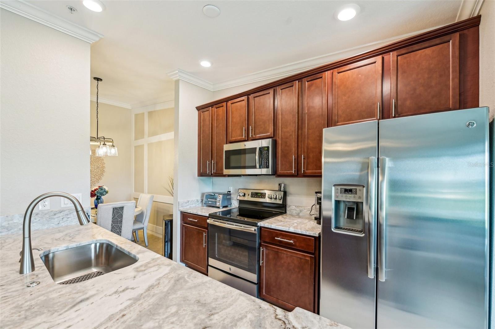 VERANDA I AT LAKEWOOD NATIONAL PH 2 - Residential Lease