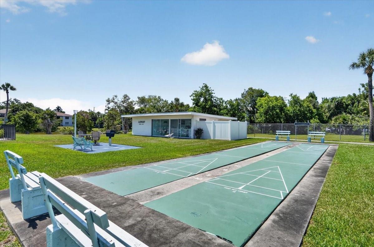 OAKWOOD VILLAS SEC B - Residential