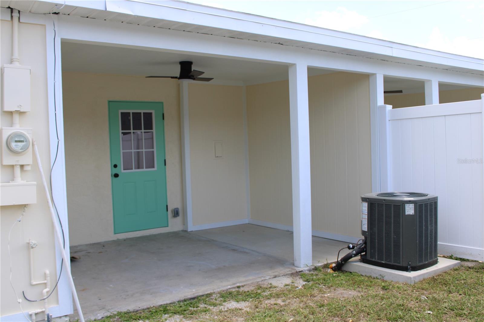 APOLLO BEACH UNIT 1 PT 2 - Residential Lease