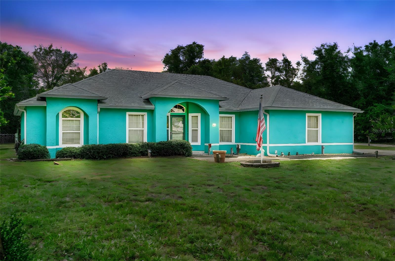 Welcome to a home that blends comfort with convenience in the heart of DeBary’s Orlandia Heights neighborhood. This spacious, single-story house offers 2,014 square feet of thoughtfully designed living space, featuring three bedrooms and two bathrooms. The split floor plan includes a large family room connected to the kitchen, ideal for casual gatherings, along with a formal living and dining area for your more refined moments. The primary bedroom is a true retreat, offering two generous walk-in closets and an ensuite bathroom complete with a garden tub, dual vanity sinks, and a separate walk-in shower. Whether you're preparing for the day or winding down, this space has all the right touches. Set on nearly an acre of land, the outdoors provide room to roam, play, or simply relax under the Florida sun. The expansive driveway includes an RV hookup—because sometimes the only thing better than this home is a home on wheels. And with no association fees to worry about, you'll enjoy added freedom and flexibility.
The community surrounding this home offers access to local favorites like Rob Sullivan Park and the serene trails nearby. Grocery shopping is a breeze with a Walmart Neighborhood Market just around the corner, and getting around is easy thanks to close proximity to the DeBary SunRail station and bus lines. For families, Sunrise Academy is a short drive away, making school drop-offs just another part of your smooth daily routine.
This home offers space, simplicity, and a little slice of the suburban dream—all in one place.