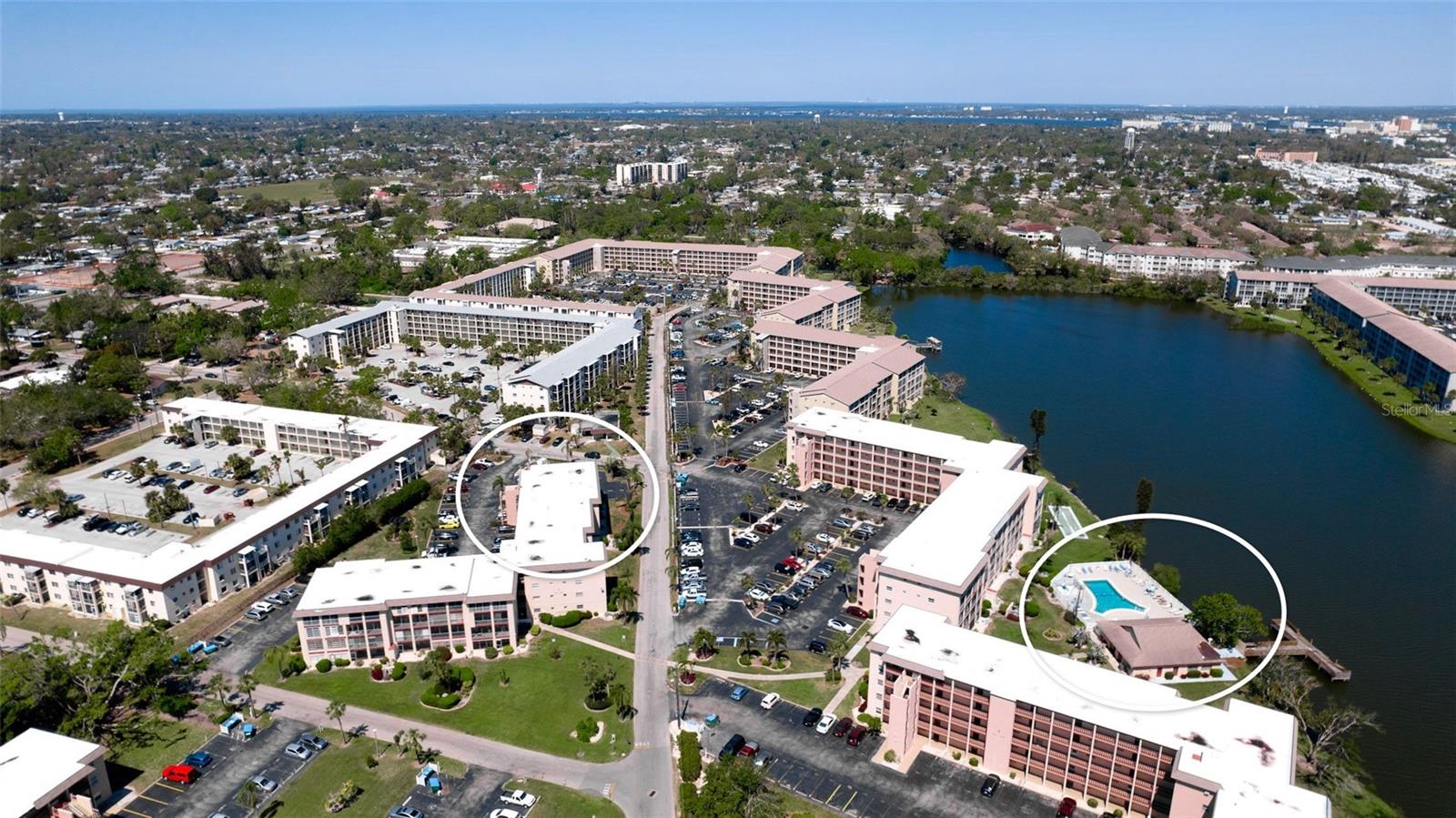 BAYSHORE ON THE LAKE APTS SEC 4 - Residential