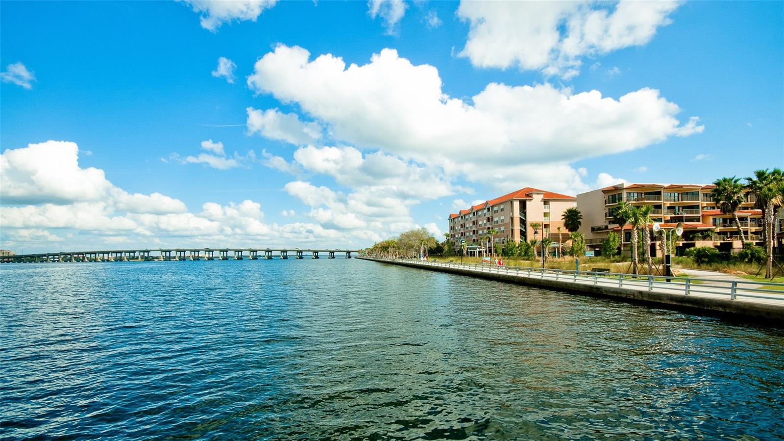 BAYSHORE ON THE LAKE APTS SEC 4 - Residential