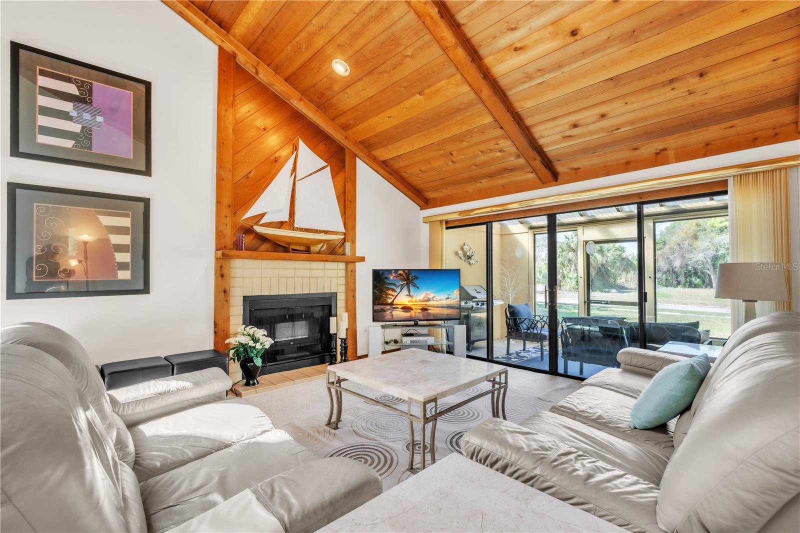 PINE BAY FOREST - Residential