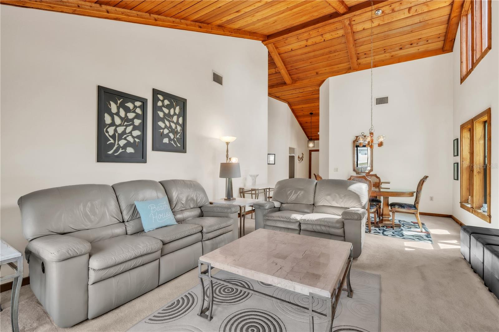 PINE BAY FOREST - Residential