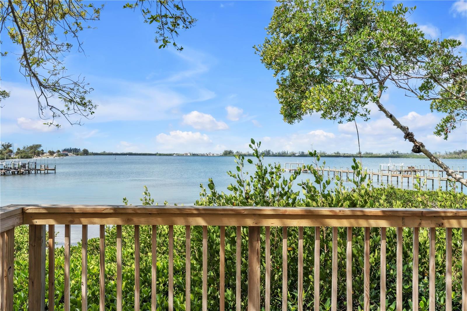 PINE BAY FOREST - Residential