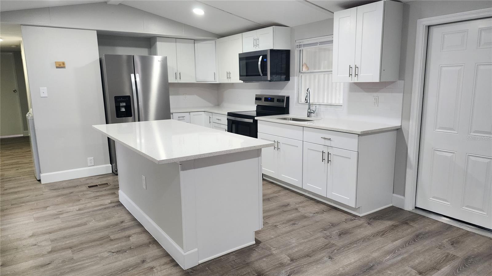 ALAFIA ESTATES UNIT A - Residential Lease