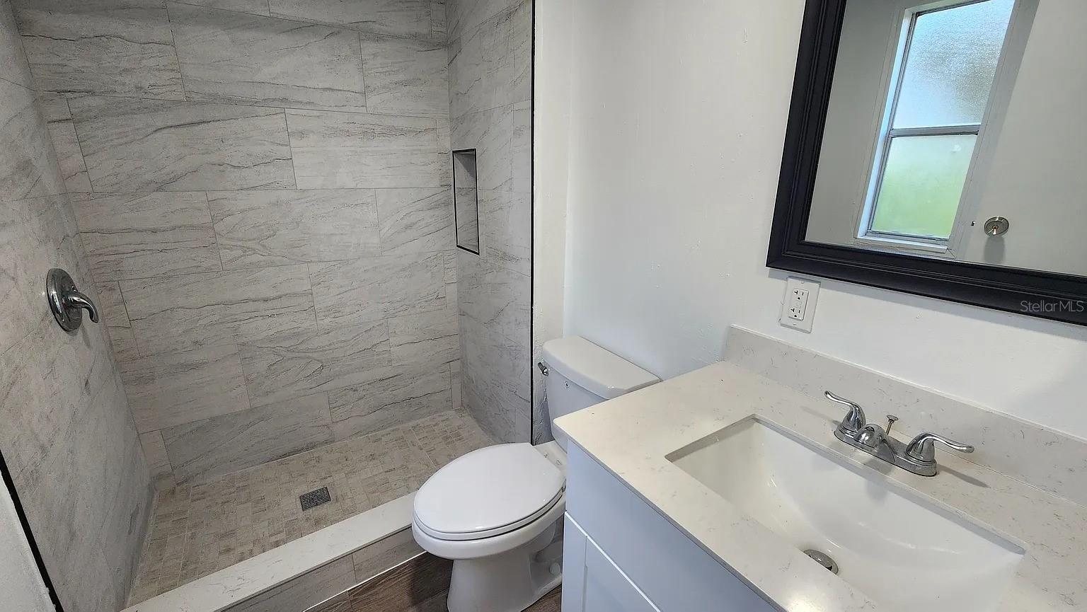 ALAFIA ESTATES UNIT A - Residential Lease