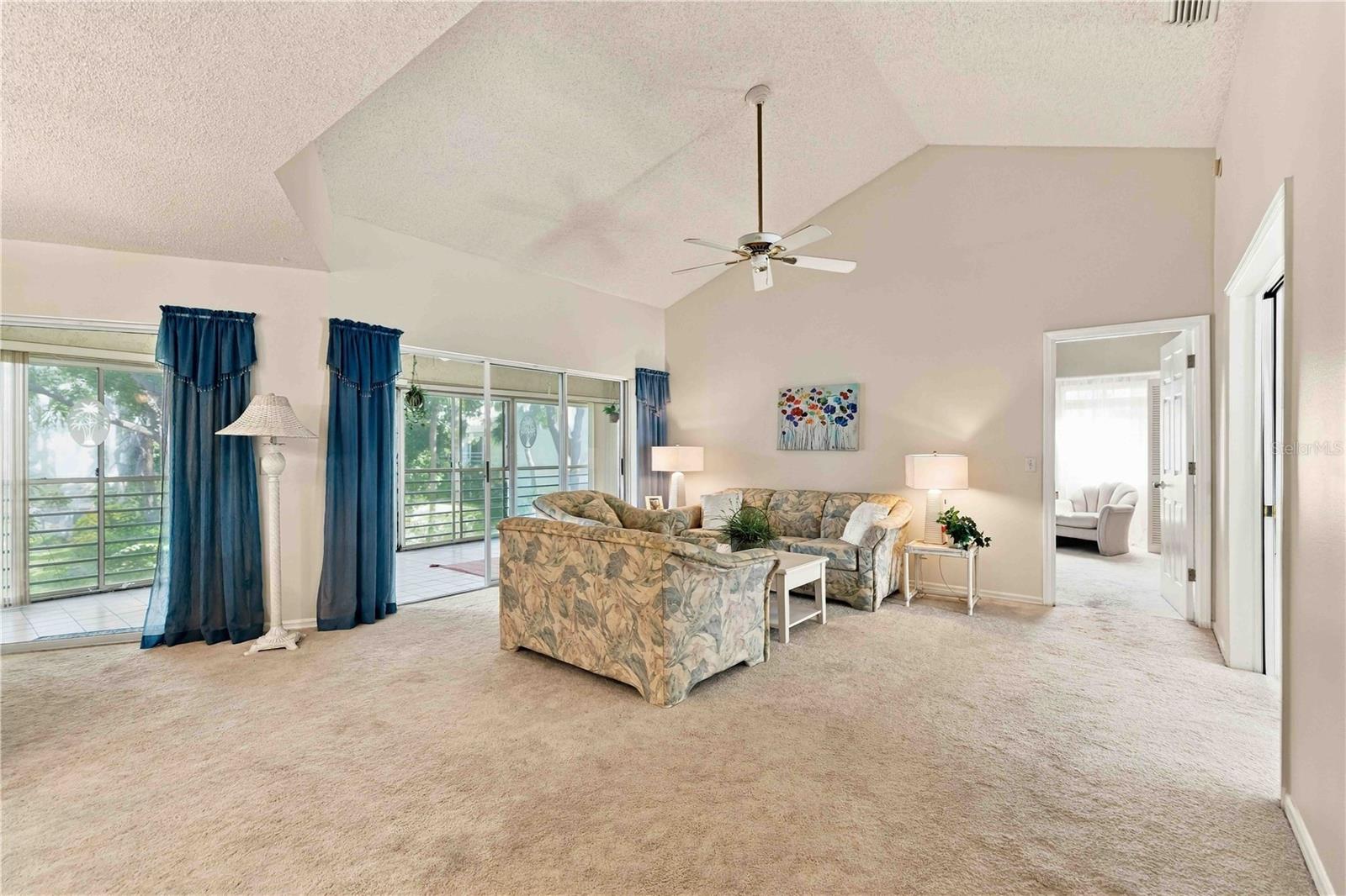 6101 34TH STREET W 22H