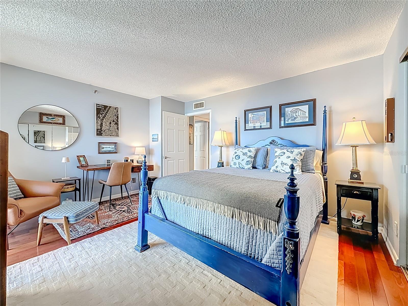 MONTE CARLO TOWERS A CONDOMINI - Residential