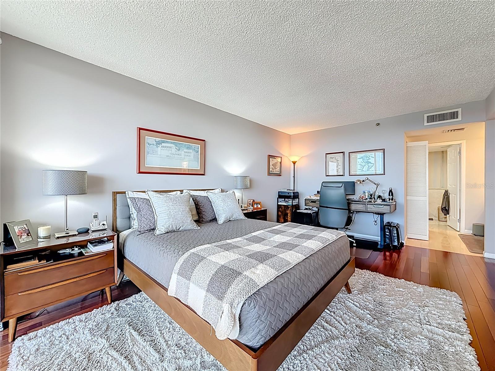 MONTE CARLO TOWERS A CONDOMINI - Residential