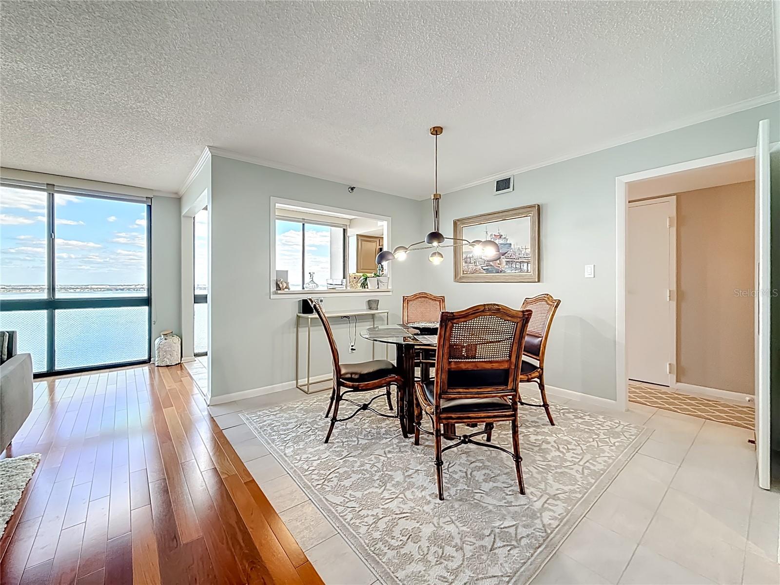 MONTE CARLO TOWERS A CONDOMINI - Residential