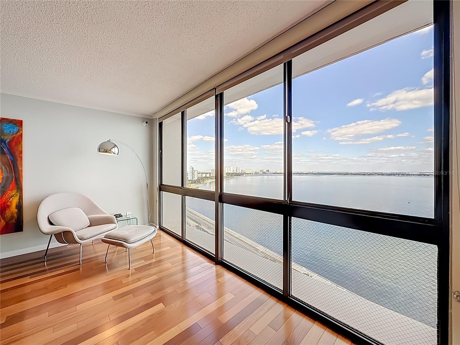 MONTE CARLO TOWERS A CONDOMINI - Residential