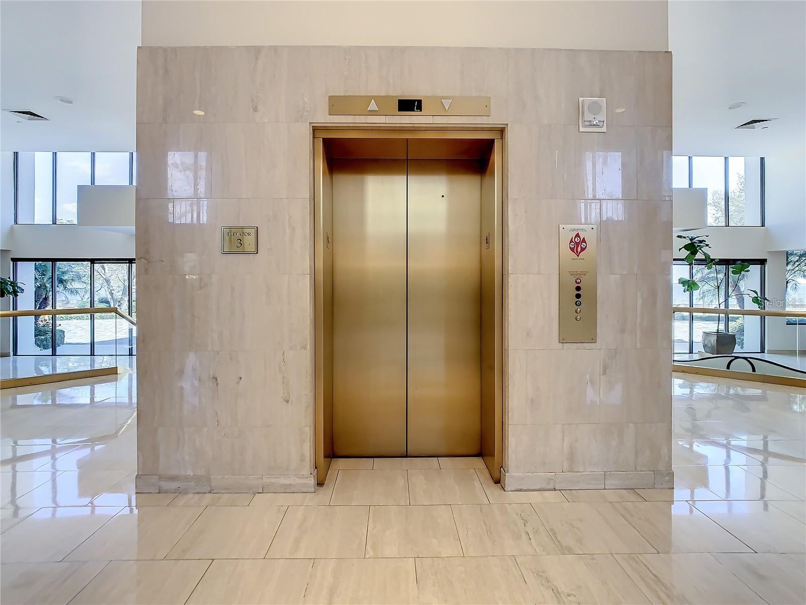 MONTE CARLO TOWERS A CONDOMINI - Residential