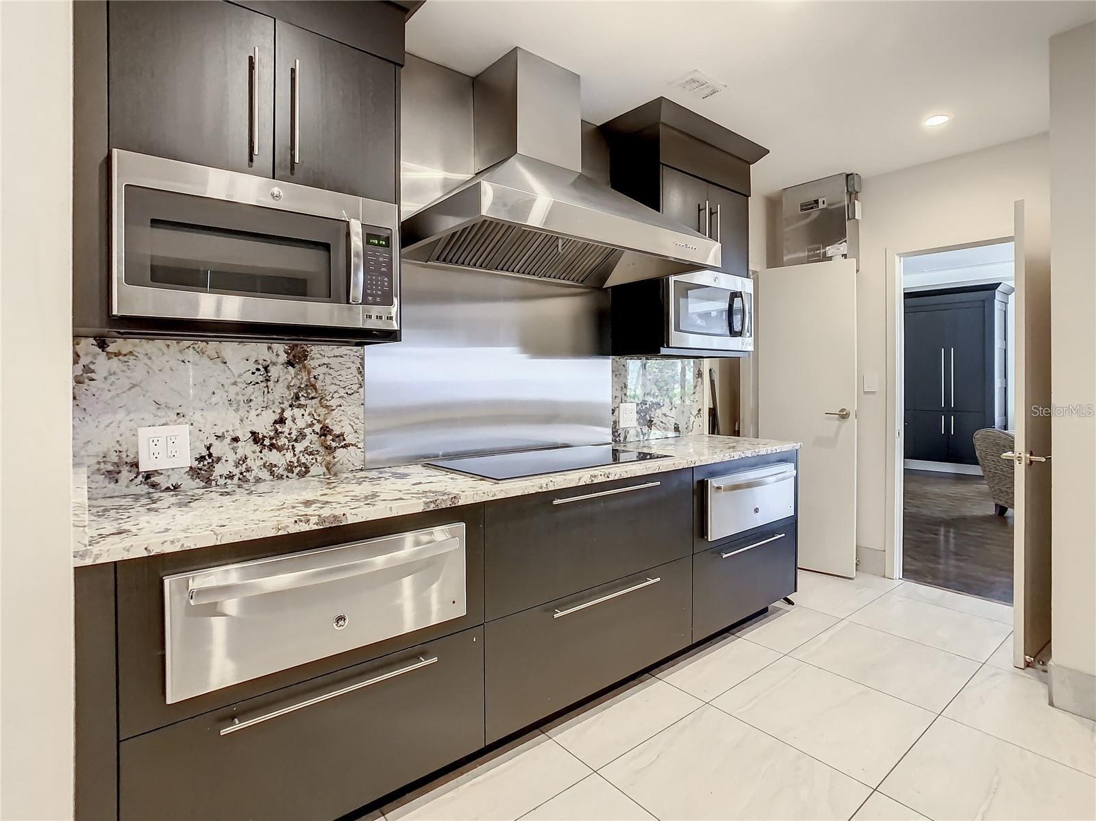 MONTE CARLO TOWERS A CONDOMINI - Residential