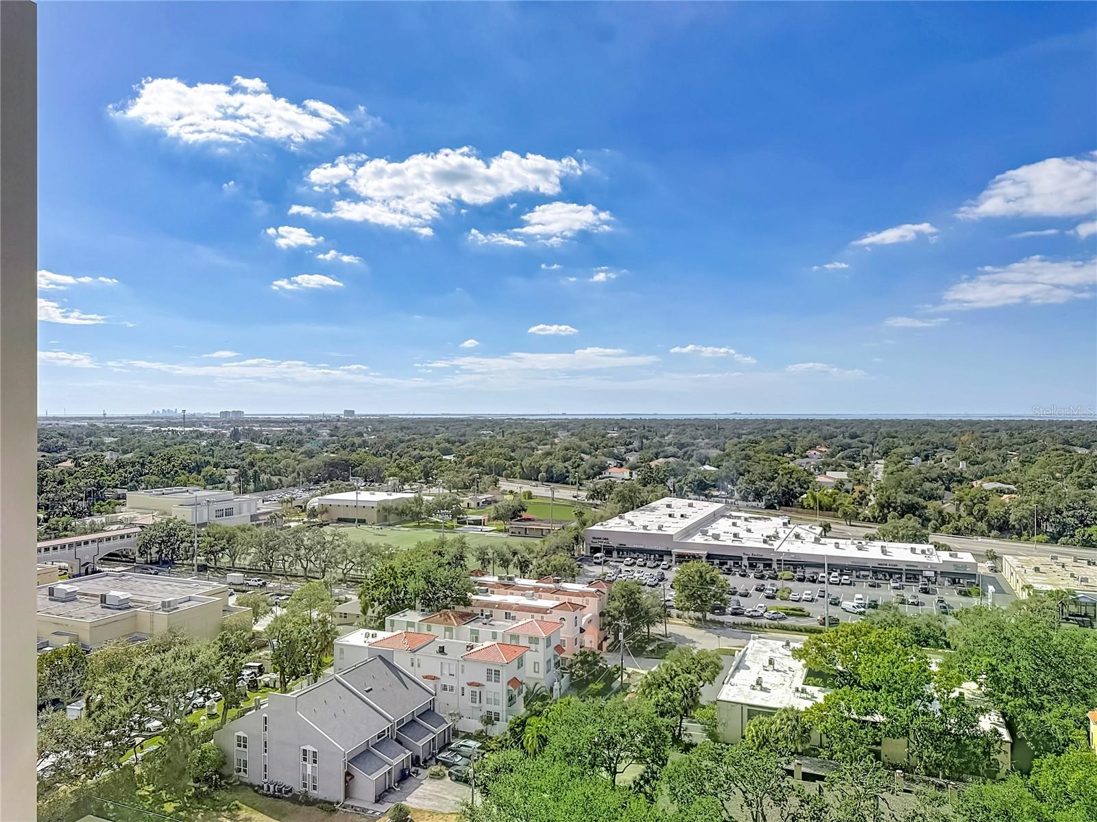 MONTE CARLO TOWERS A CONDOMINI - Residential