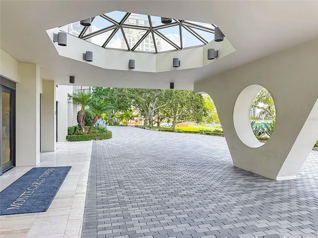 Photo of 3301 Bayshore Boulevard #1905C, Tampa, FL 33629 (MLS # TB8445336)