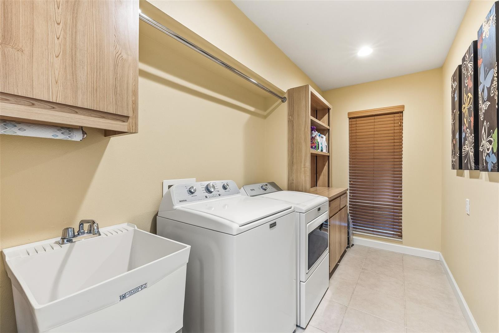 SHERWOOD FOREST - Residential