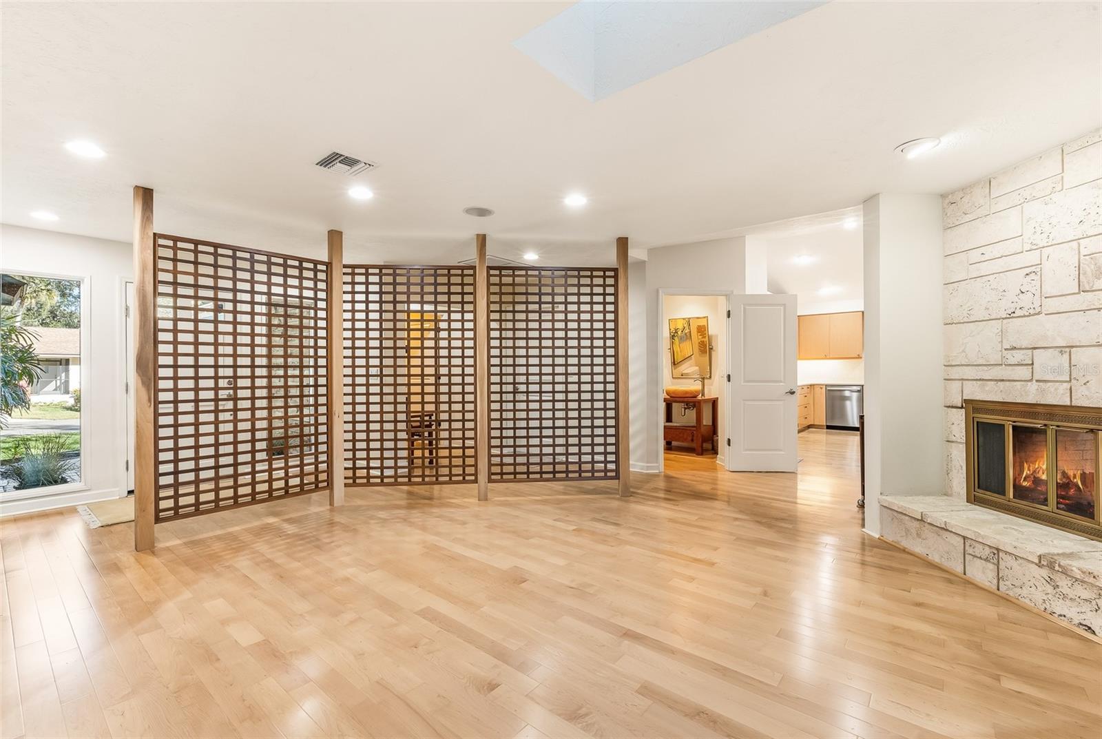 SHERWOOD FOREST - Residential