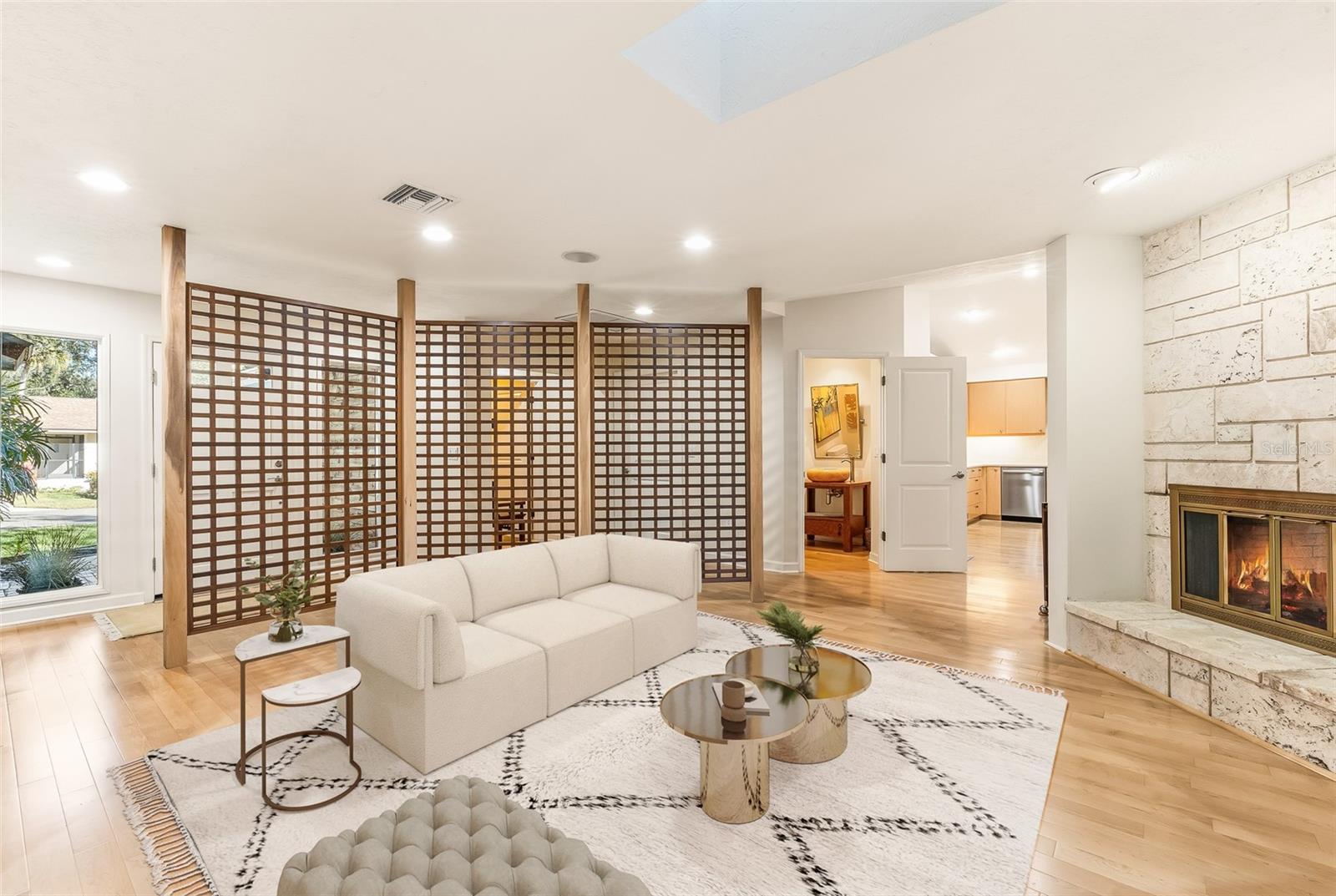 SHERWOOD FOREST - Residential