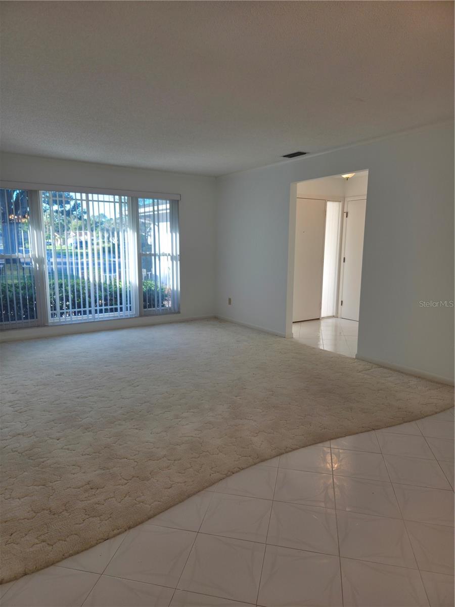 2700 WESTCHESTER DRIVE N