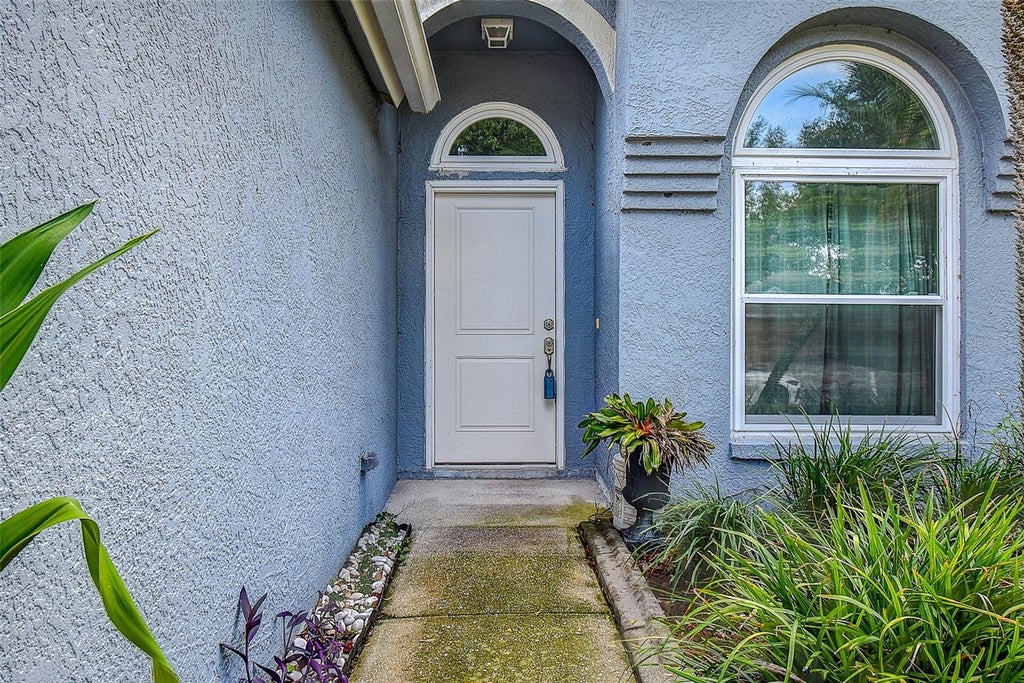 Photo of 1709 Scotch Pine Drive, Brandon, FL 33511 (MLS # TB8556348)