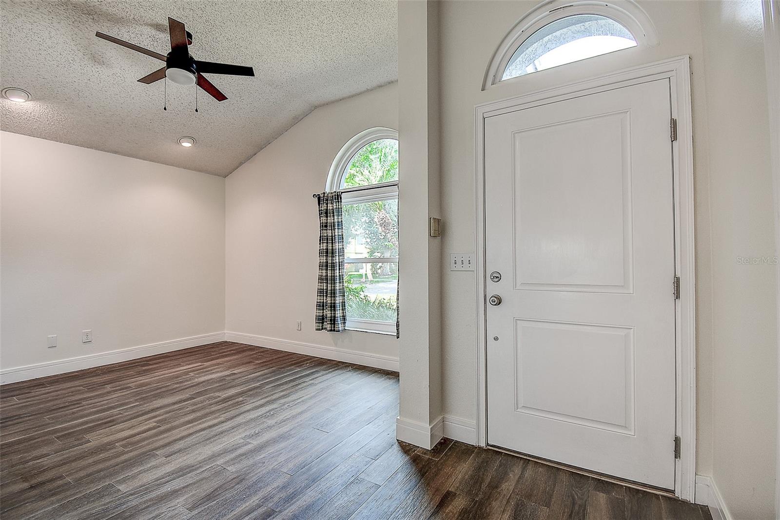 1709 SCOTCH PINE DRIVE