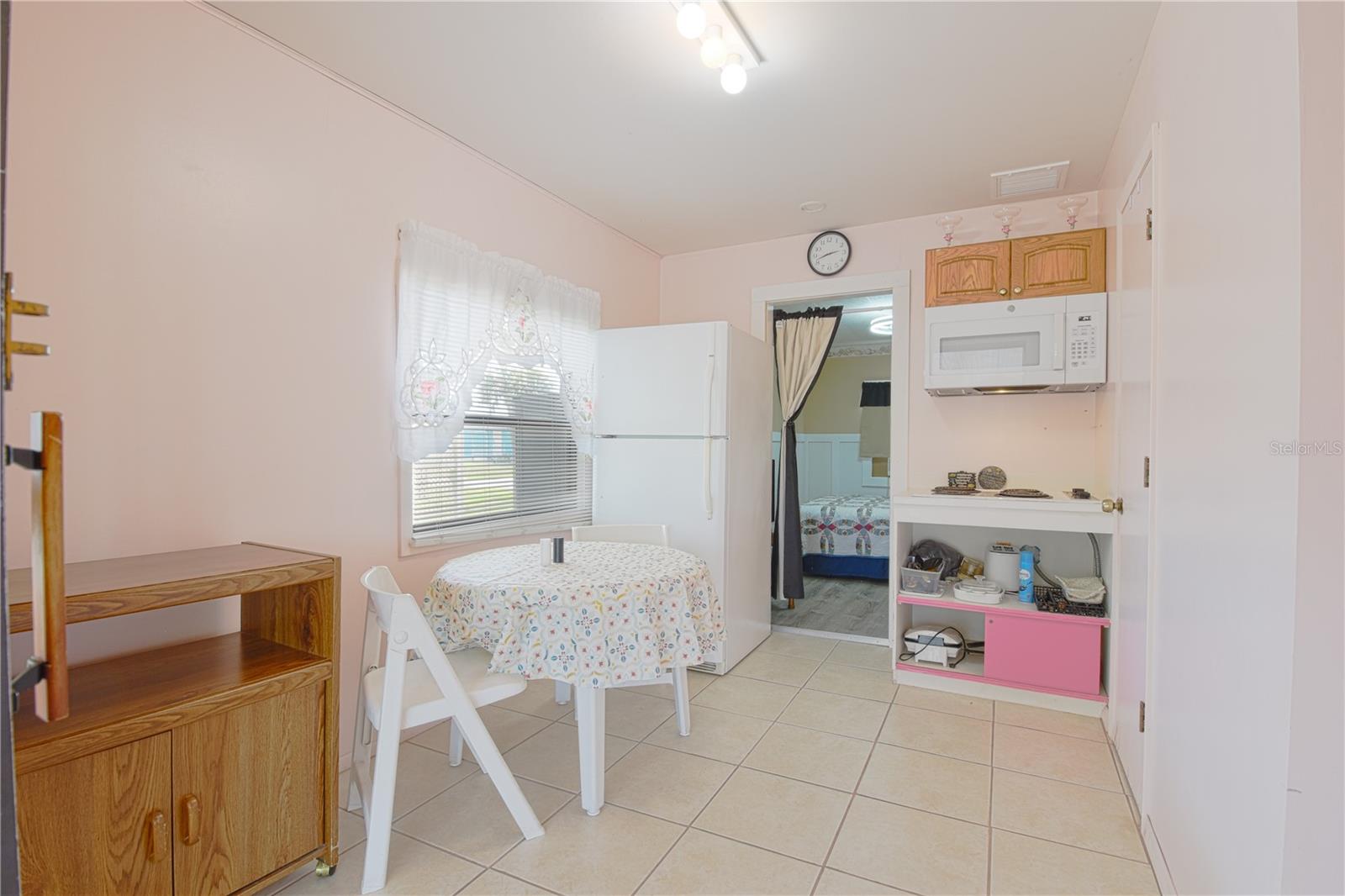 EL JOBEAN WARD 01 - Residential