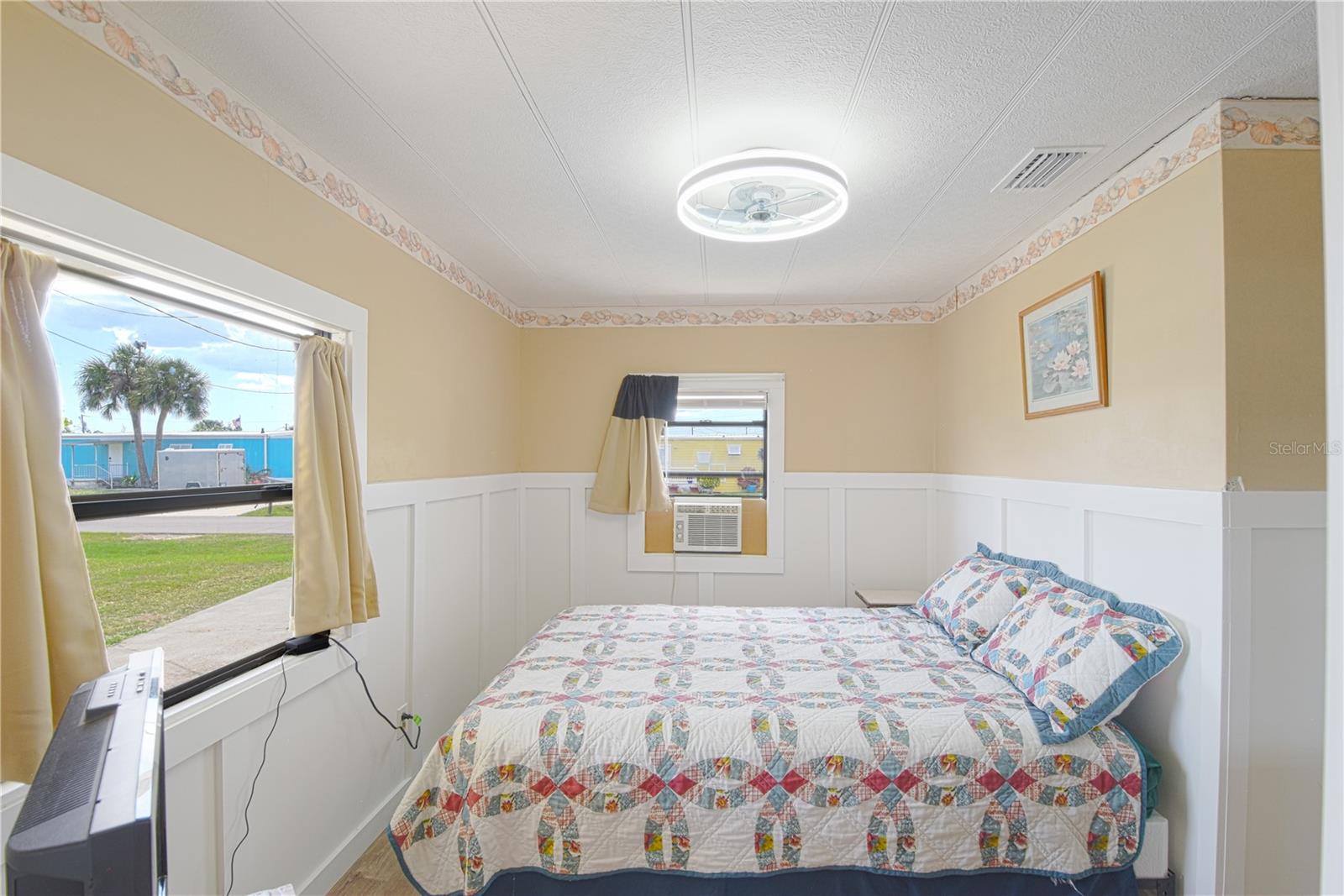 EL JOBEAN WARD 01 - Residential