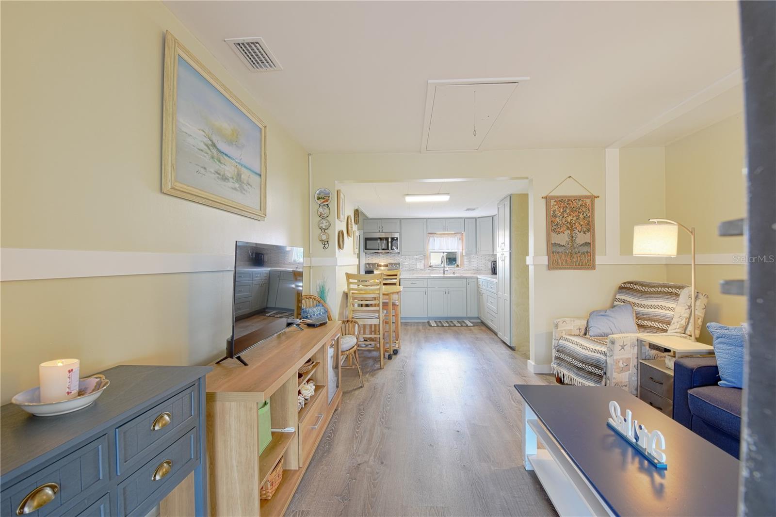 EL JOBEAN WARD 01 - Residential