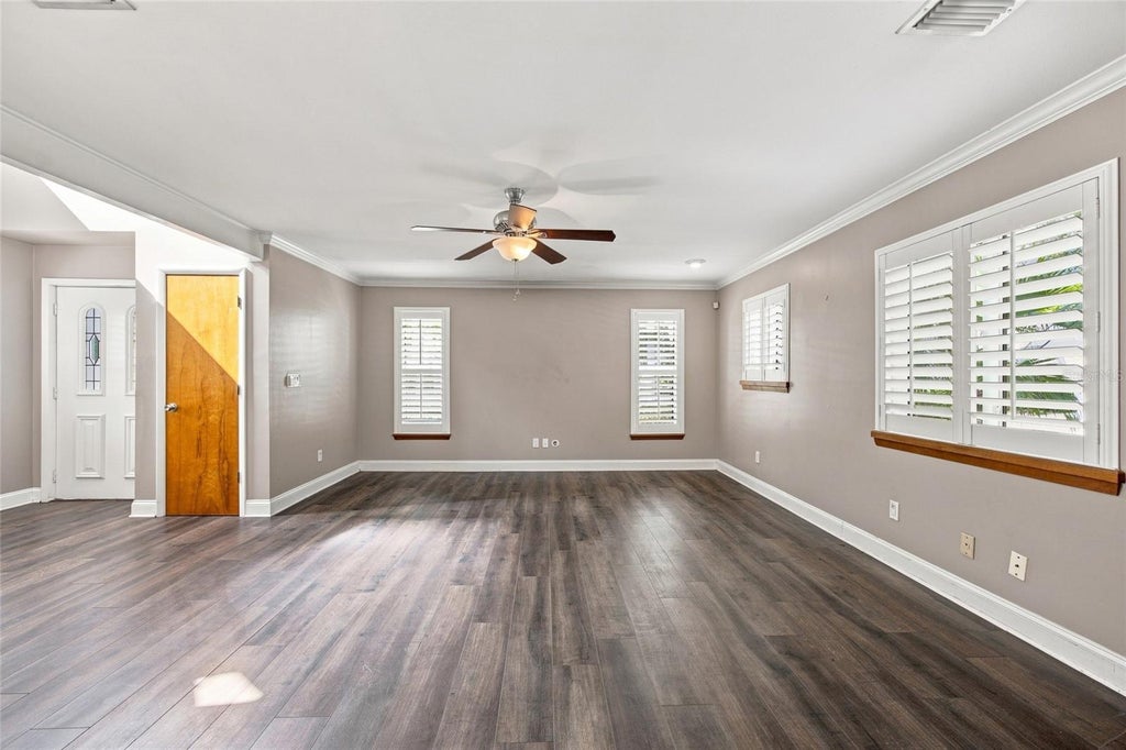 Photo of 2802 W Estrella Street, Tampa, FL 33629 (MLS # TB8543859)