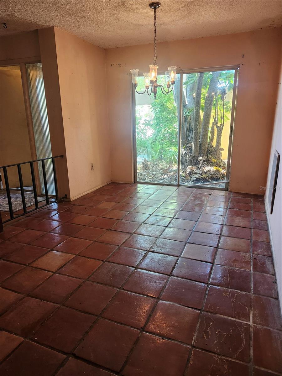 1862 ORANGEWOOD LANE