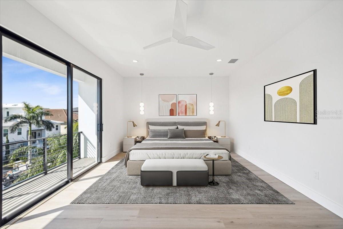 REDINGTON SHORES YACHT & TENNIS CLUB - Residential