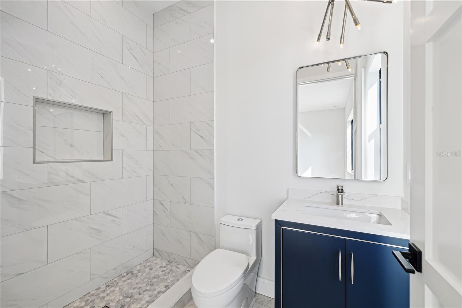 REDINGTON SHORES YACHT & TENNIS CLUB - Residential